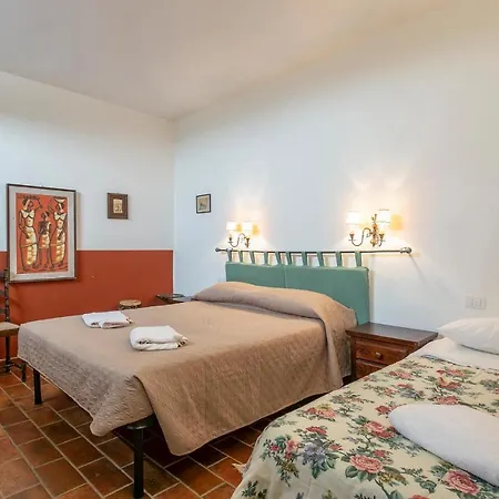Mandrie Vakantiehuis Guardea